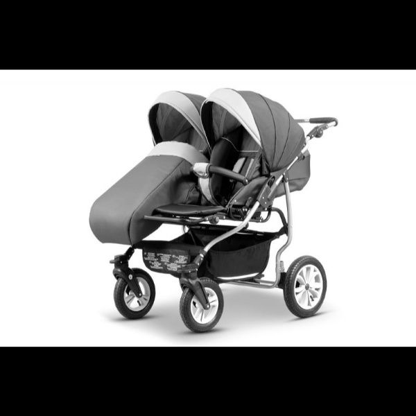 Количка за близнаци