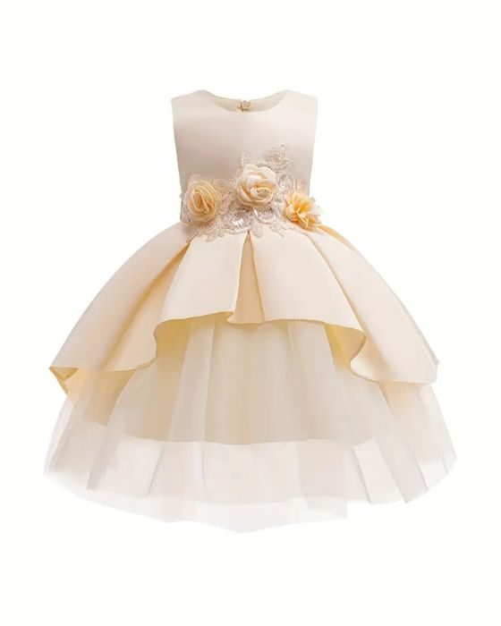 Нови детски рокли за момиче