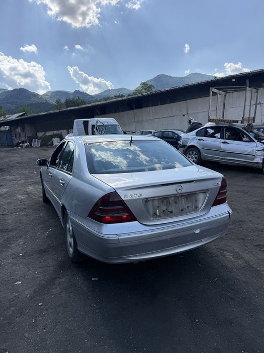 Мерцедес W203 c270cdi 2002г на части