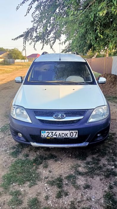 Продам Lada Lalrgus CROSS, 2017 ГОД