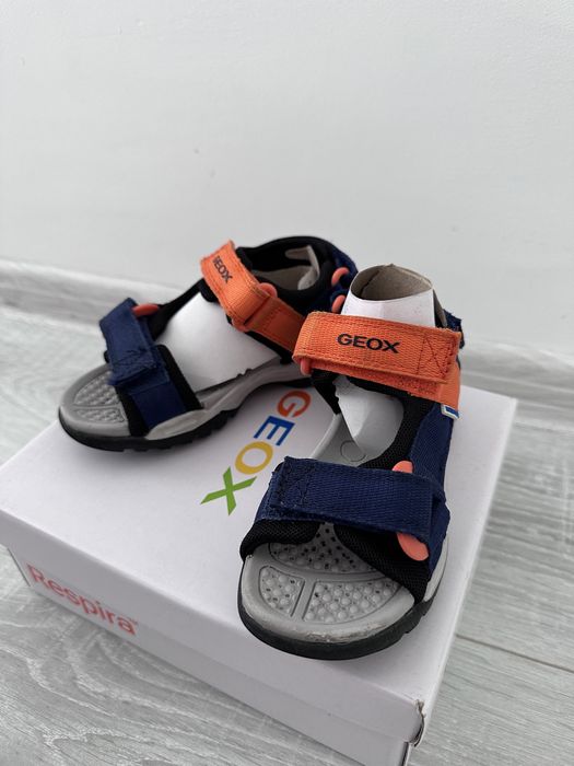 Детски сандали GEOX