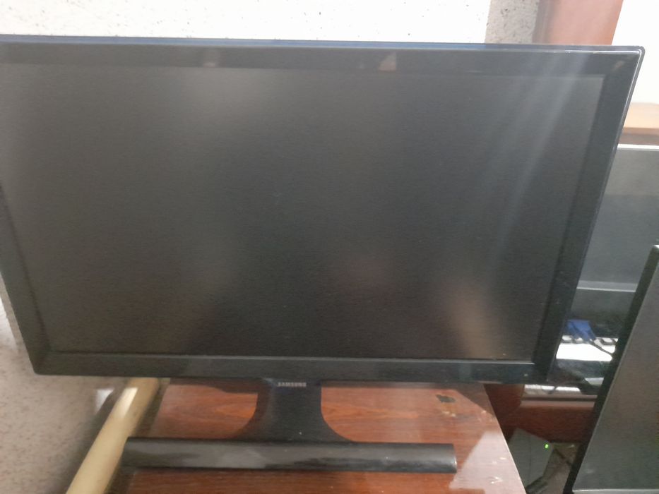 Монитор 22", IPS, 4ms, hdmi, vga