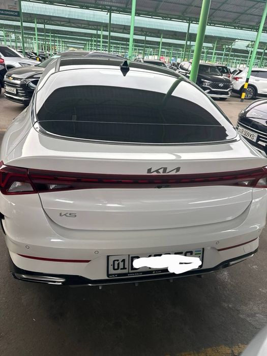 Киа К-5 модель 2023 г.