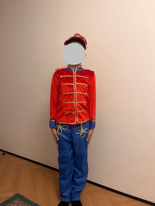 Продаю детский костюм «Гусар»