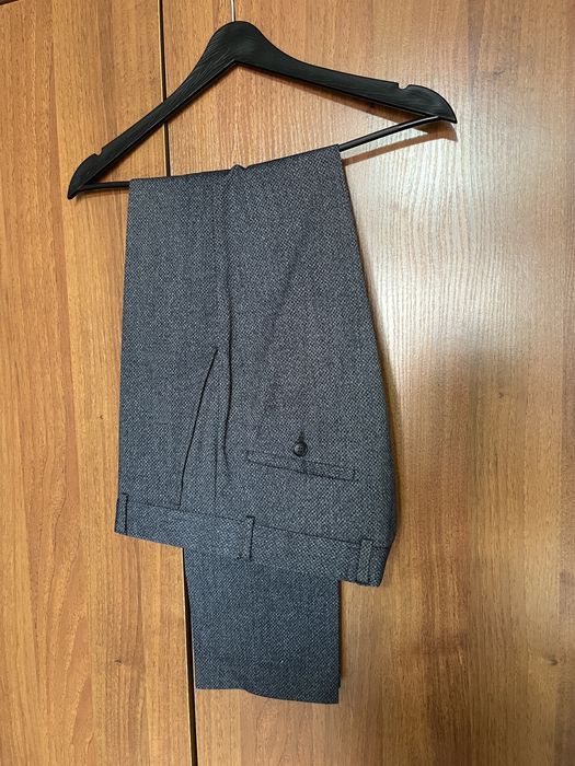 Костюм тройка серый Valentin Hill