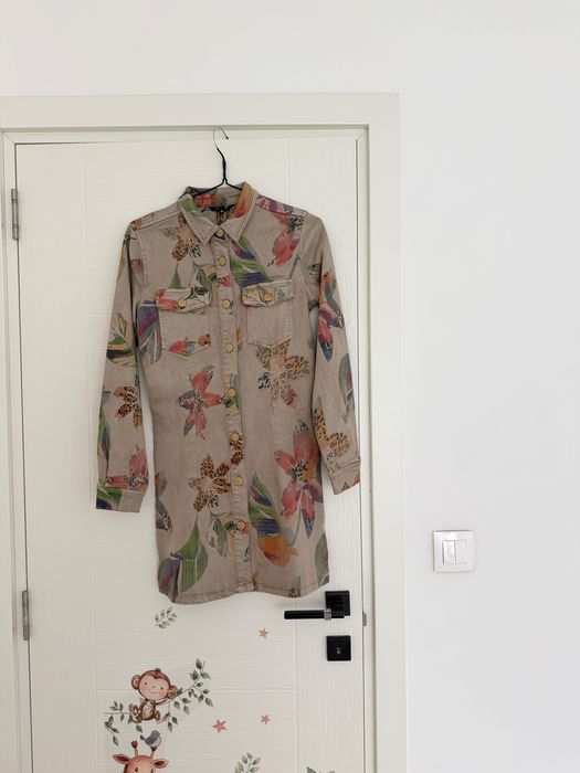 Спортна рокля сафари Desigual