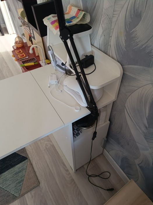 Раскладной стол для маникюра