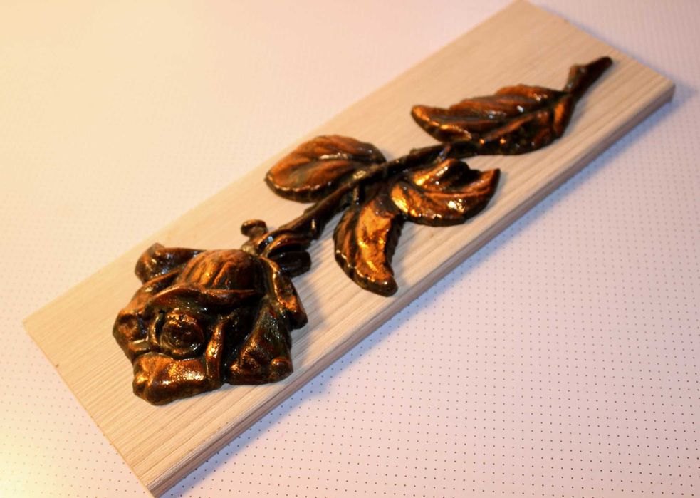 Роза из металла для декора