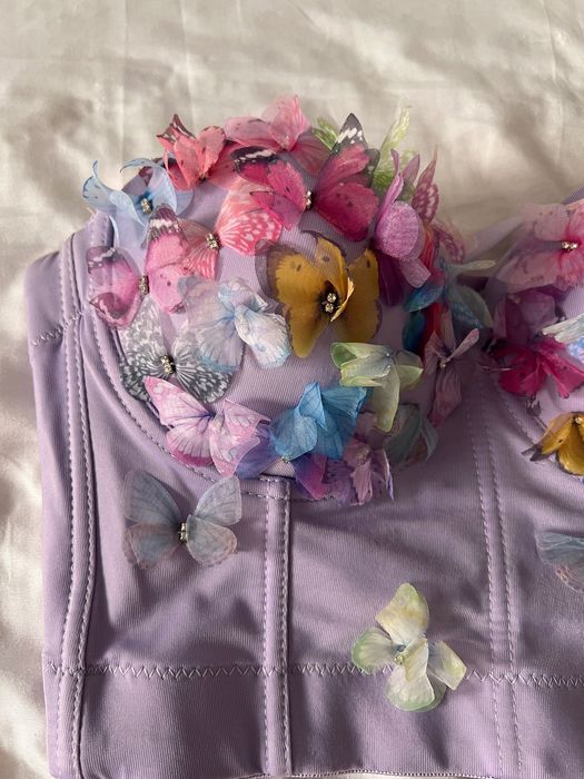 Corset mov cu fluturi