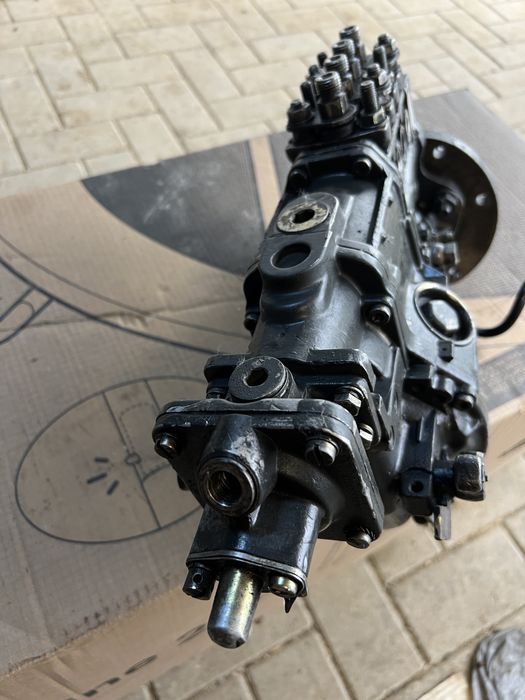 Pompa injectie Bosch si injectoare motor Mercedes OM364