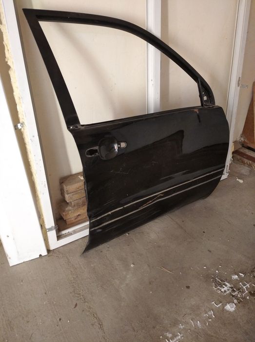 Продам дверь на Toyota HIGHLANDER