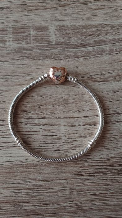 Гривна ,,Pandora"