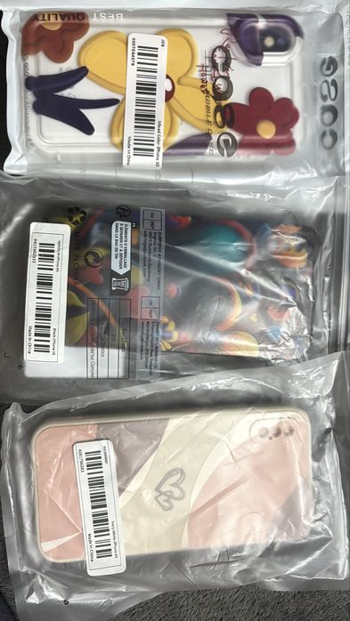 Чисто нови кейсове за iphone  XS, в оригинални опаковки, неразпечатени