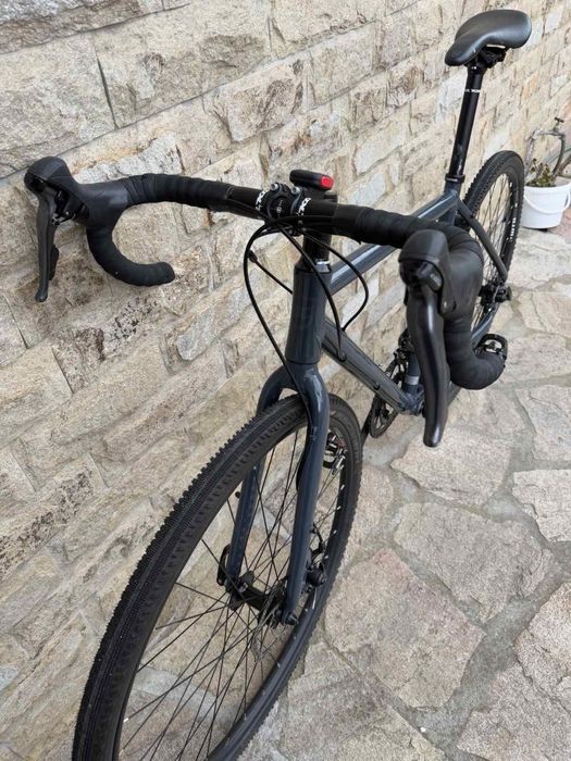 Gravel Kona Rove 28/52cm Claris