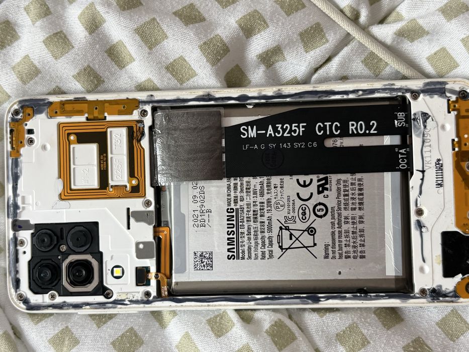 Samsung A32 б/у.