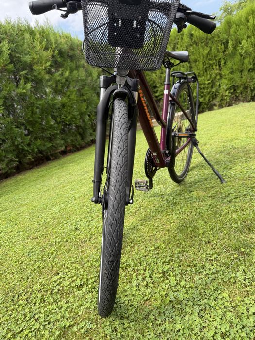 Vând bicicletă cu frâne hidraulice