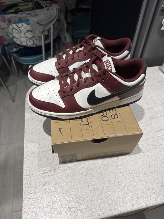 Nike dunk low-тъмночервено и бяло