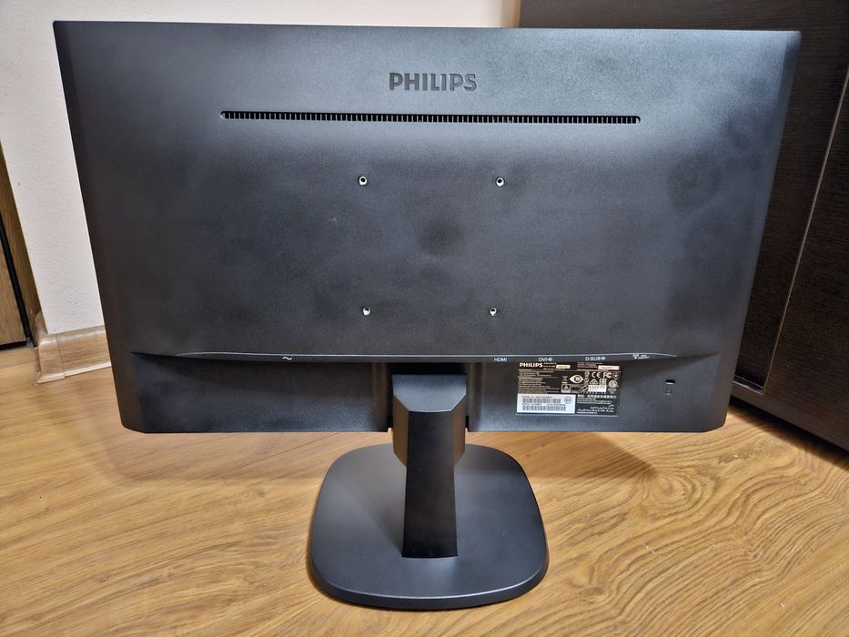 Monitor Philips 243V7QDSB/01 panel IPS 24 Inchi, full hd, 75hz, Vesa 100x100