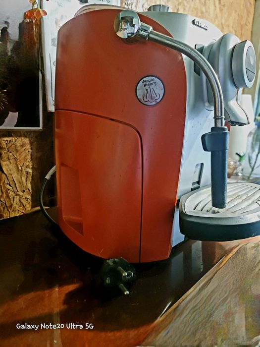 Продавам Saeco odea giro