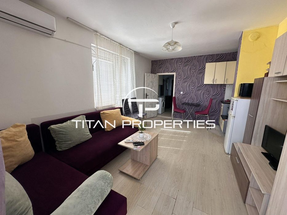 Продава се Едностаен апартамент в Бургас, Меден рудник - зона В - 33 кв.м за 1879 €/кв.м - Снимка #1