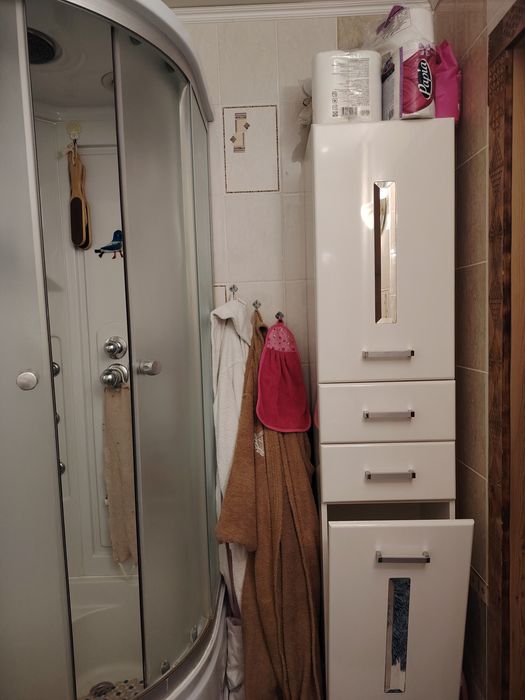 Продам 3ком нов план в районе Бензостроя