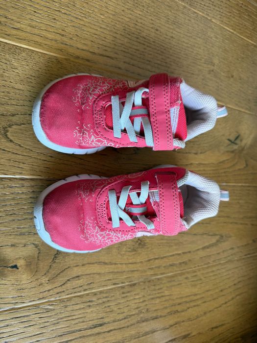 Детски маратонки размер 26 и размер 27