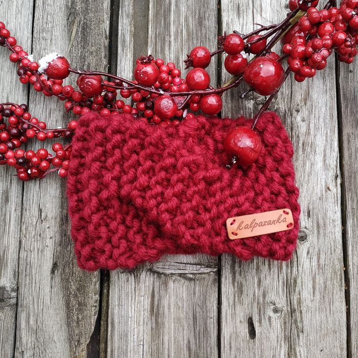 Шапки и шалове ръчно плетени