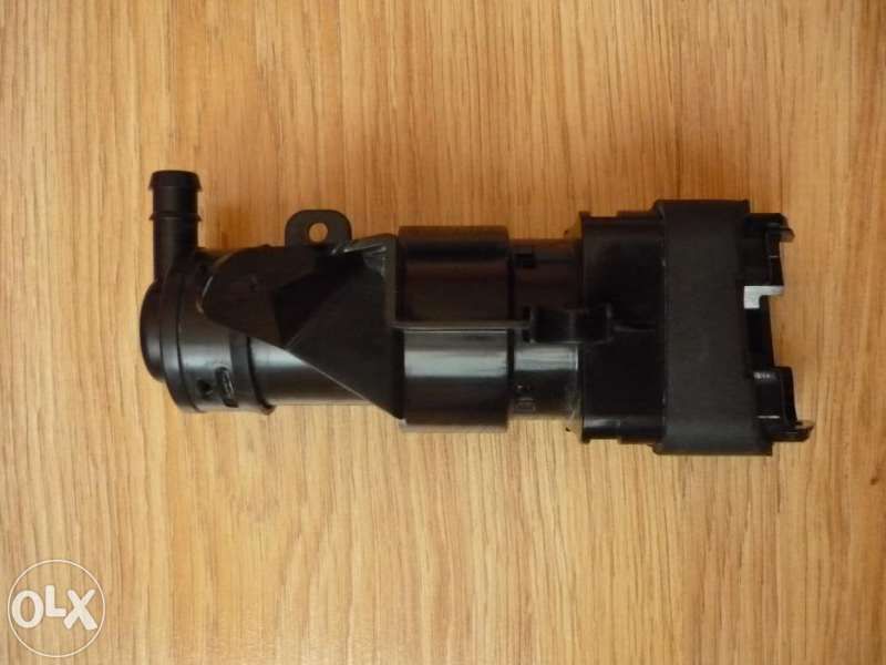 Дюза за фар на Мазда МХ5