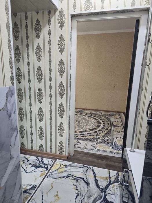 1хоналик 3каватда  шарк1 бозорча 16мактаб
5каватлик лифтлик домдан
Сот