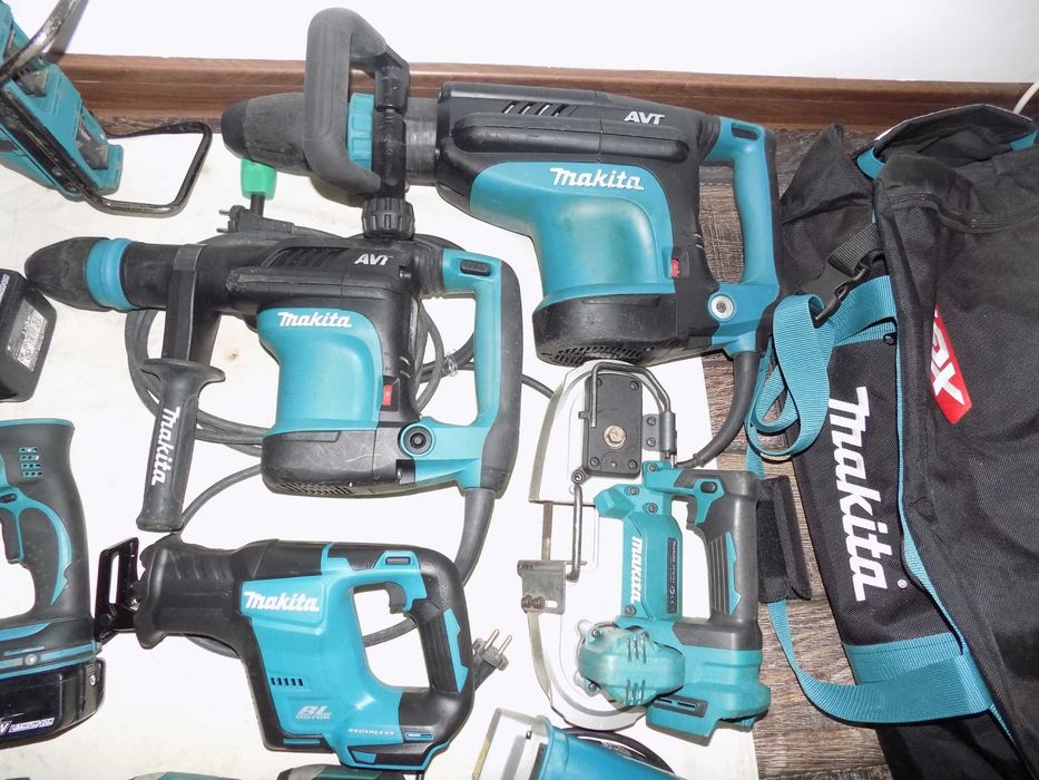 Scule Makita  18V  si  220V  perfect functionale