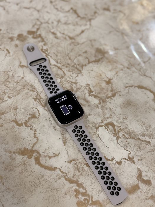 Продается apple watch series 8