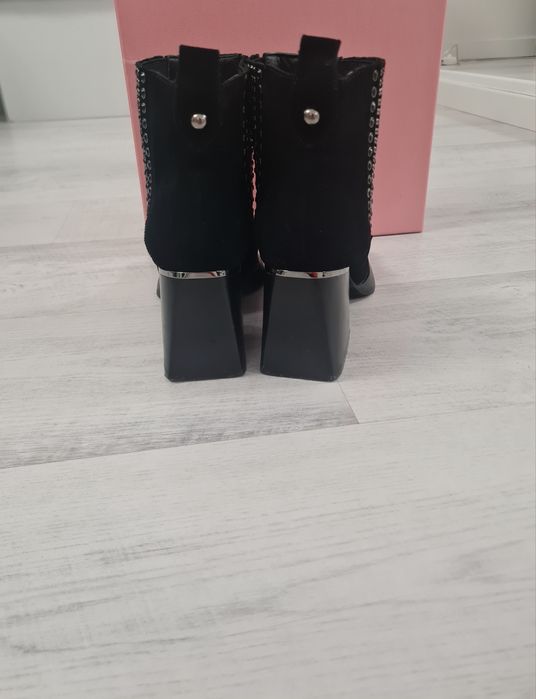 Ghete superbe Alma En Pena