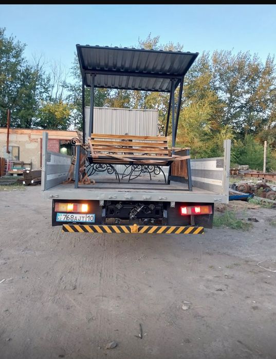 Грузовик МАЗ 5 тонный