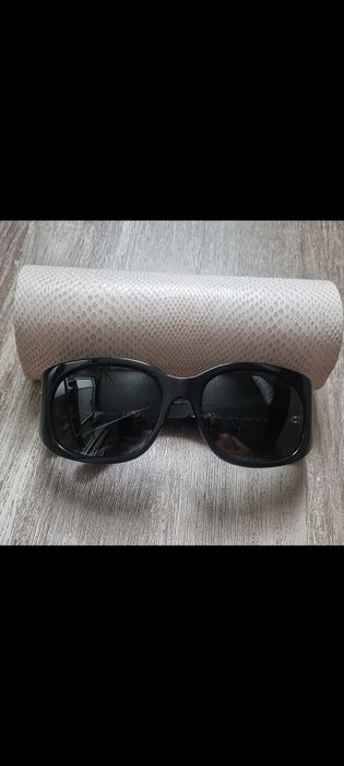 Vând ochelari superbi Chanel!