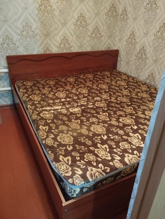 Продам кровать  в отличном состоянии