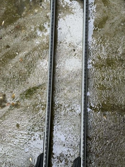 Напречни греди; кутия за багажник (roofbox); гумена стелка