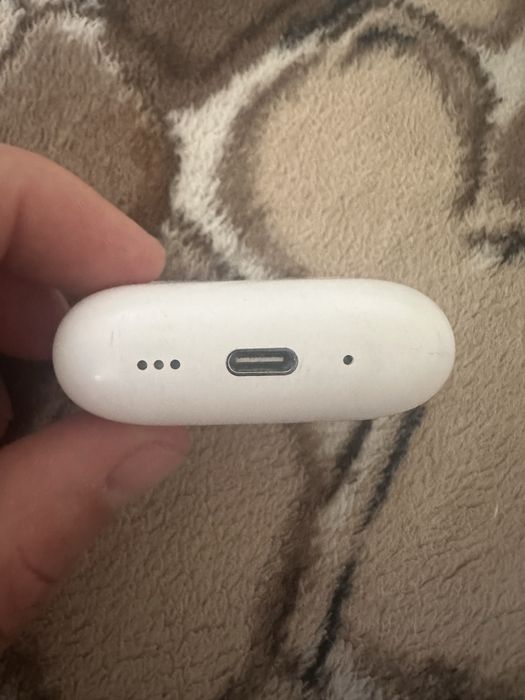 Vând AirPods Pro 3