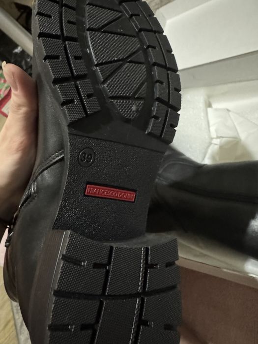 продам женские сапоги