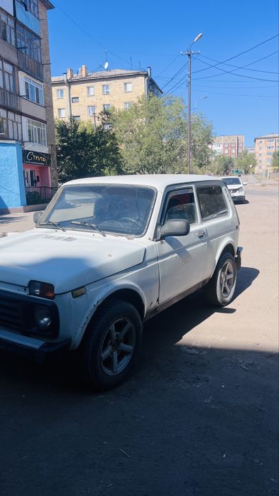 Продам ниву, на полном ходу!