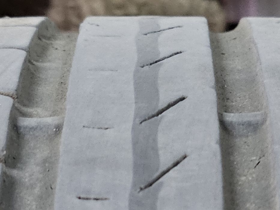 Комплект летних шин.