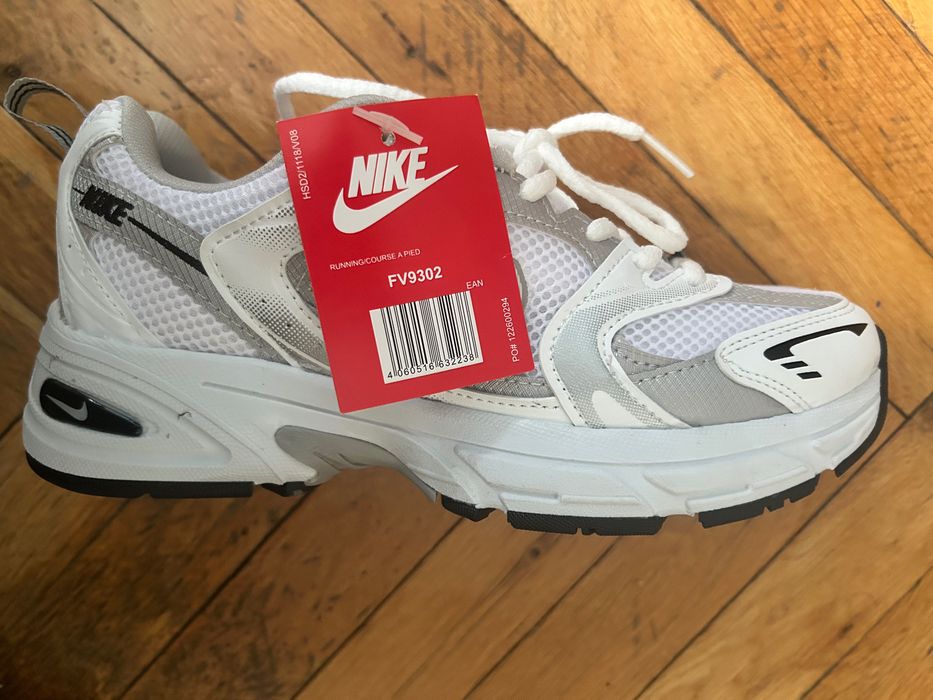 Чисто нови женски Nike обувки