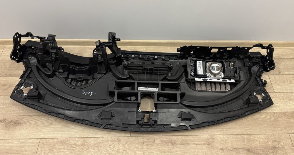 Арматурно Табло Панамера 971