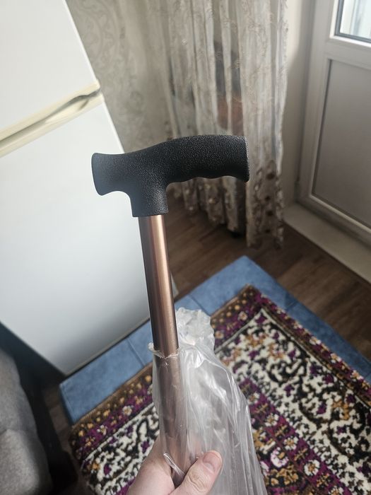 Продам костыль для руки