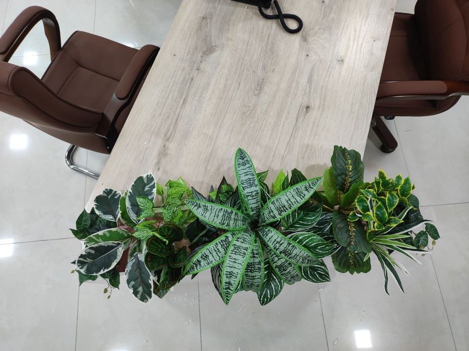 Искусственные растения для кашпо