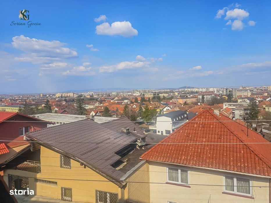 De vanzare Apartament cu 3 camere in casa, Centrul Vechi, Brasov