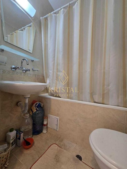 Продава се Двустаен апартамент в к.к. Слънчев бряг - 42 кв.м за 1500 €/кв.м - Снимка #7