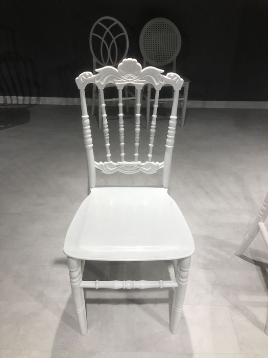 Scaune Chiavari Tiffany