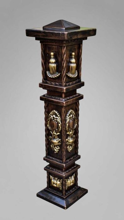 Металлические стойки.