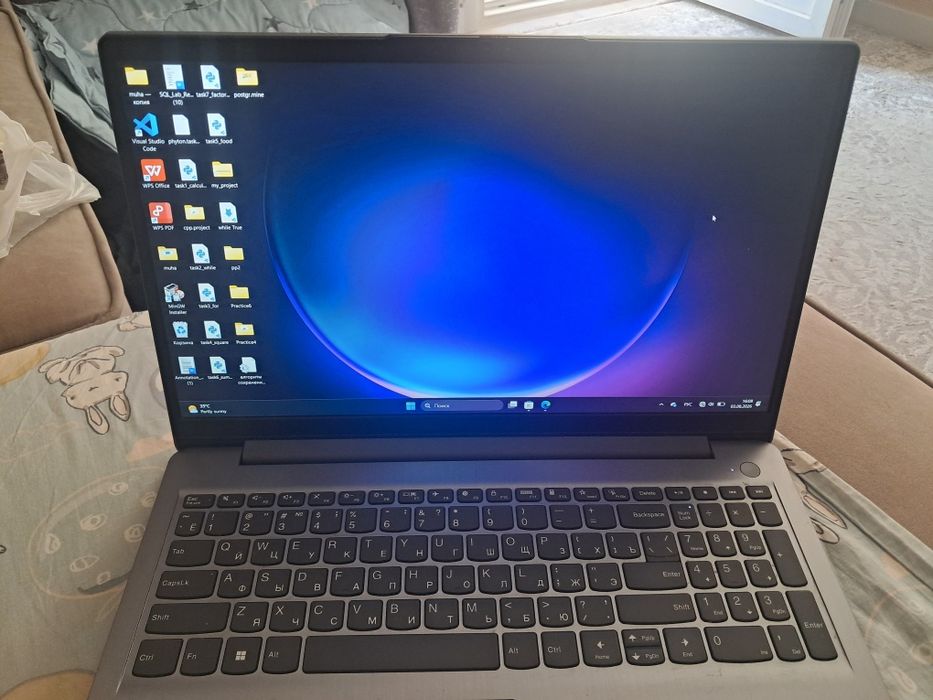 Lenovo , RQ2CR41N