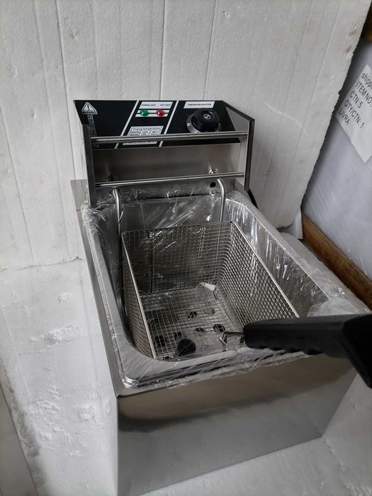 Фритюрник Професионален Електрически 8л., 8+8л. фритюрник